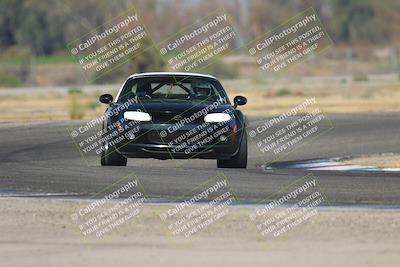 media/Sep-20-2025-Extreme Speed (Sat) [[1fcc23683c]]/Orange (Mid Intermediate)/Session 1 (Sunset)/